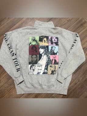 Taylor Swift Taylor Swift Eras Tour Gray Quarter Zip Pullover Sweatshirt XS